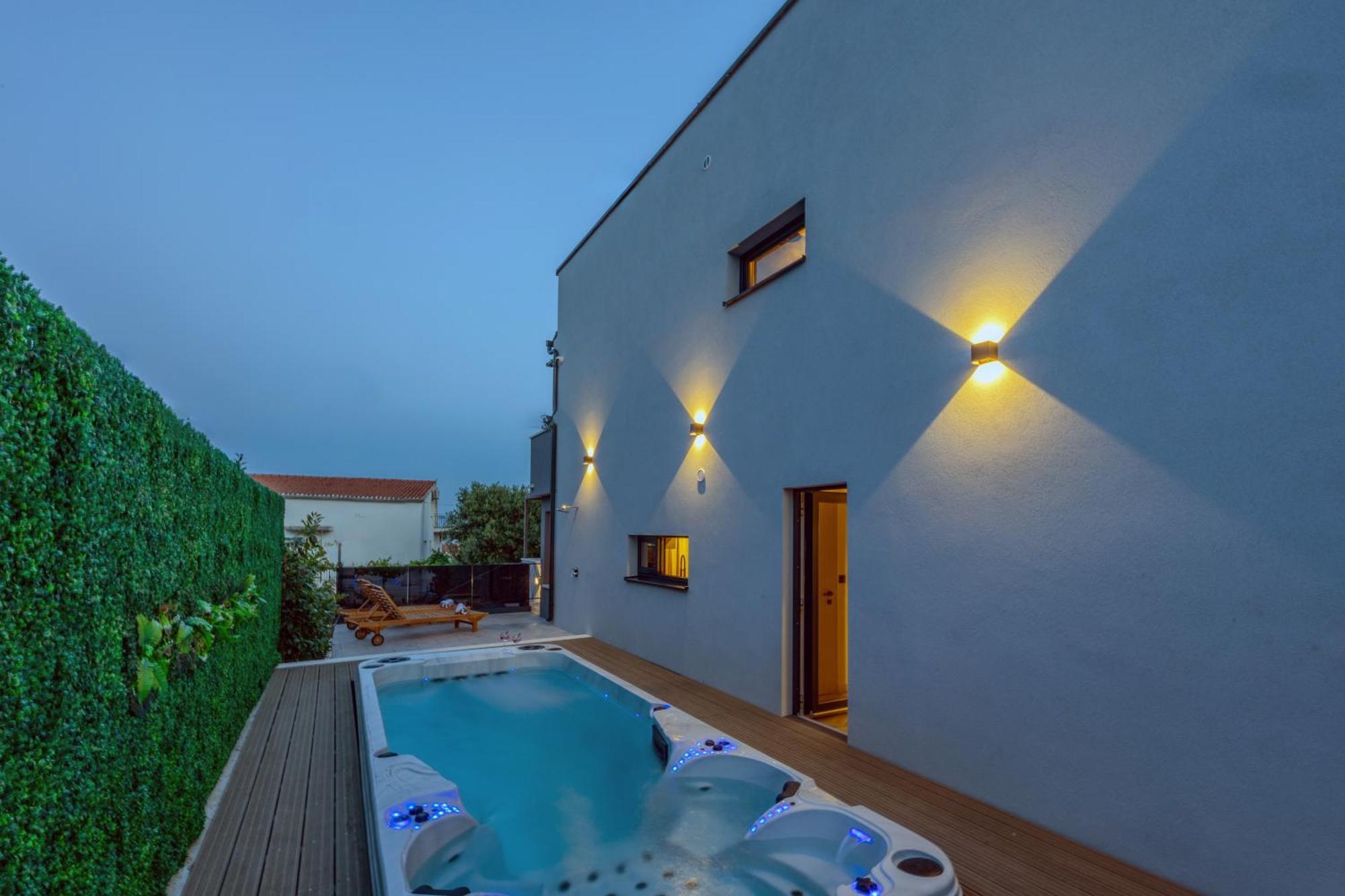 Villa Roma Sauna And Hydrotherapy Pool Trogir Exterior foto