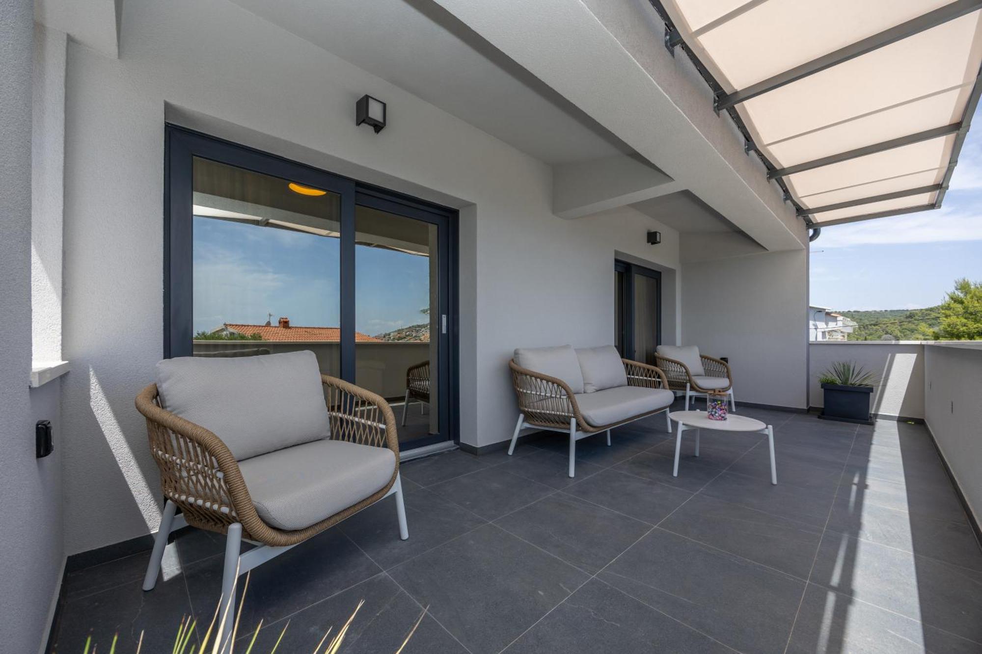 Villa Roma Sauna And Hydrotherapy Pool Trogir Exterior foto